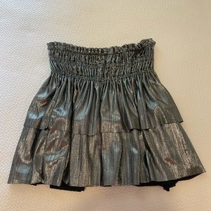Size girls XL metallic sliver skirt from pink jewel